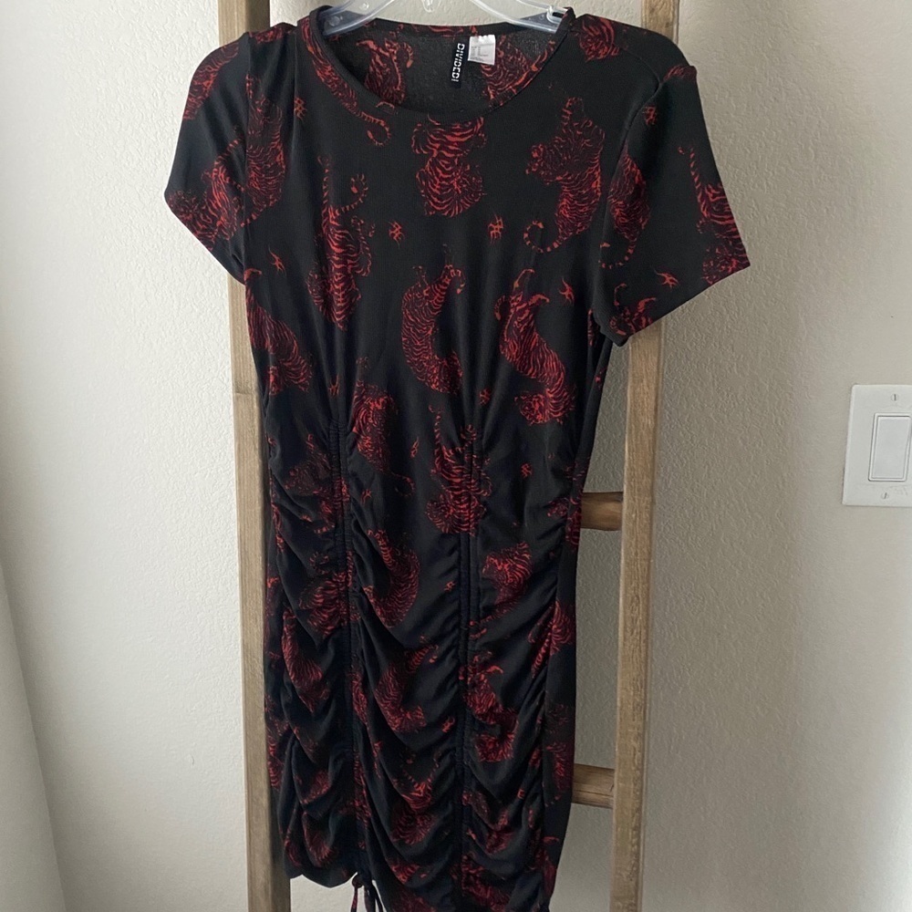 NWOT - divided black and red t-shirt dress size M